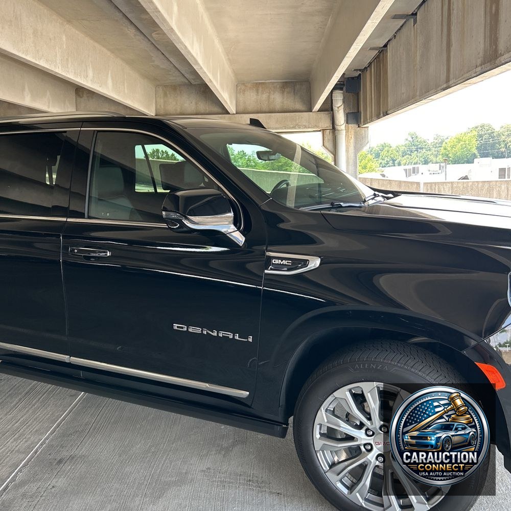 2023 GMC Yukon Denali