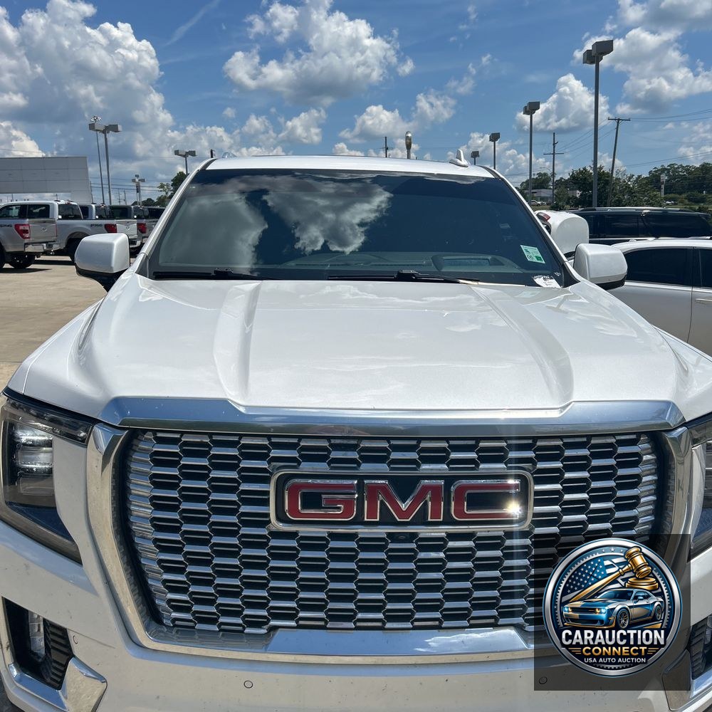 2023 GMC Yukon Denali