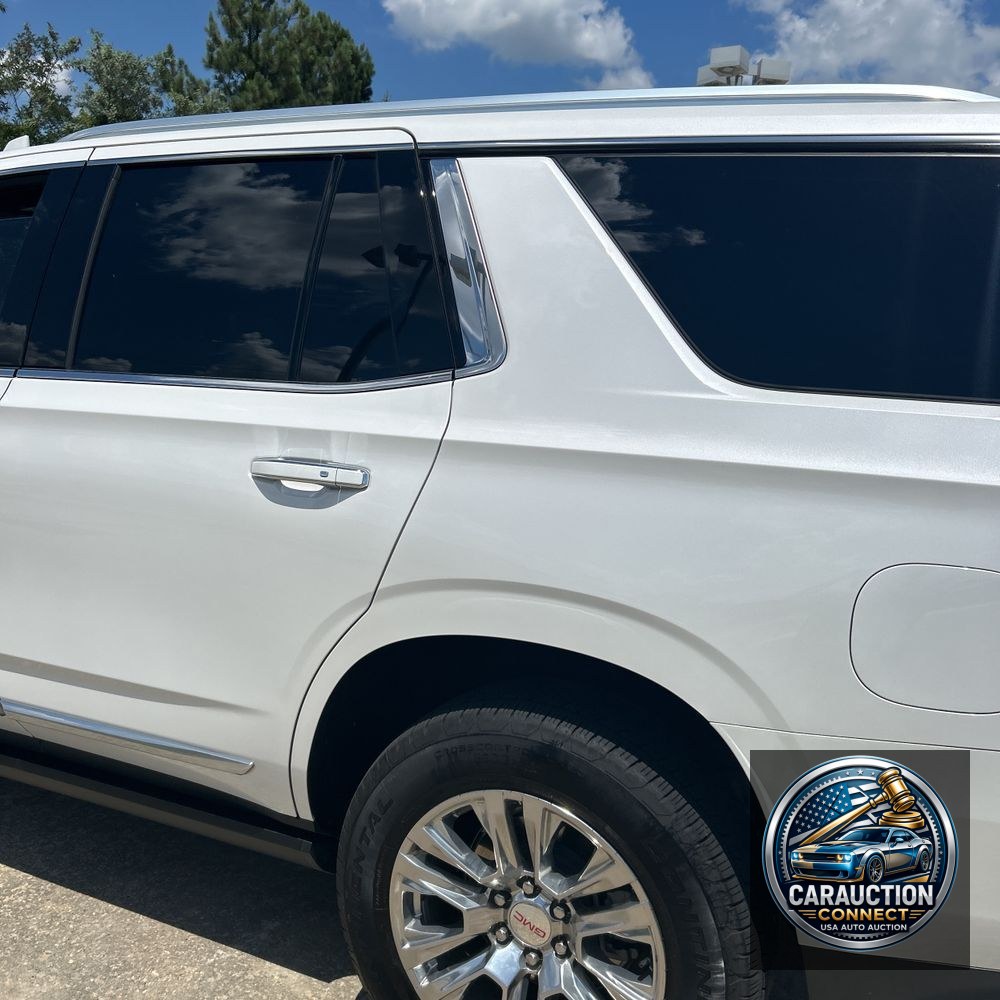 2023 GMC Yukon Denali