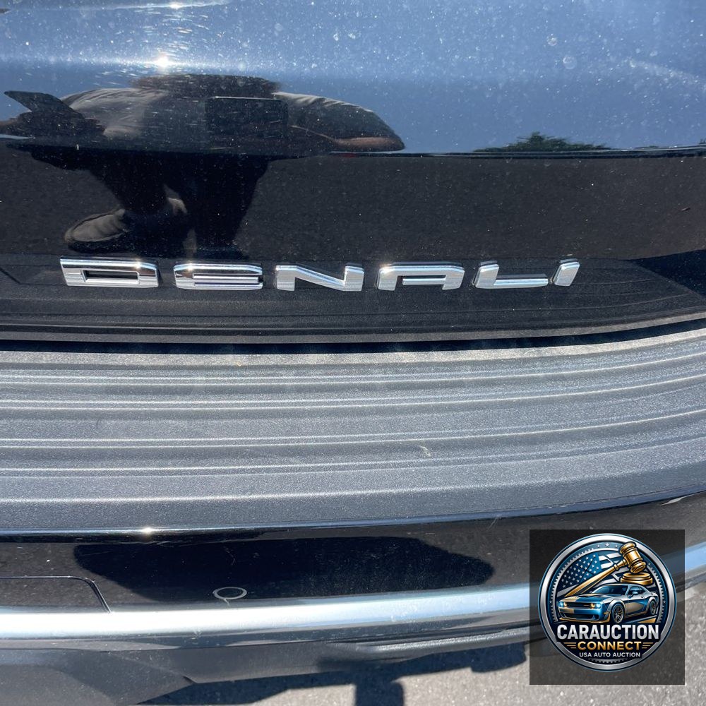 2024 GMC Yukon Denali