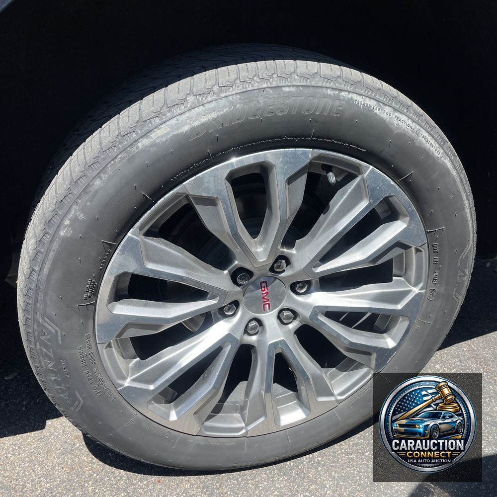 2022 GMC Yukon Denali