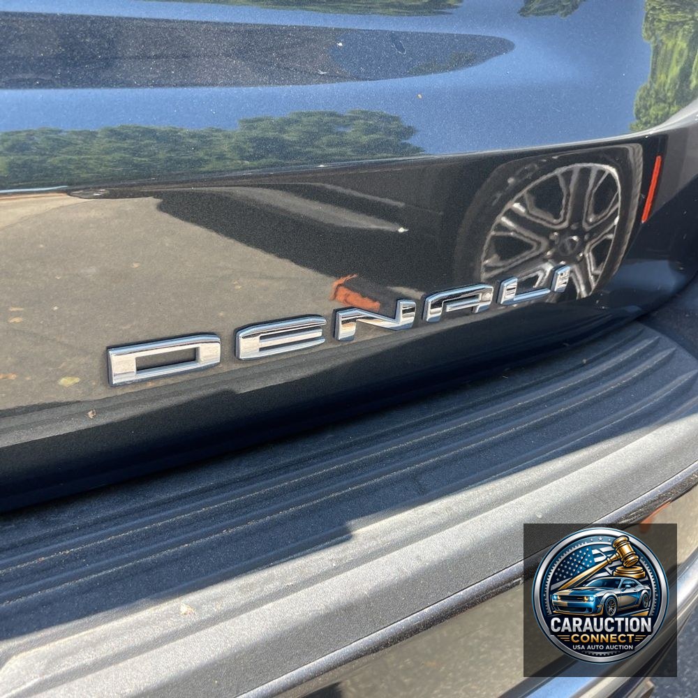 2022 GMC Yukon Denali