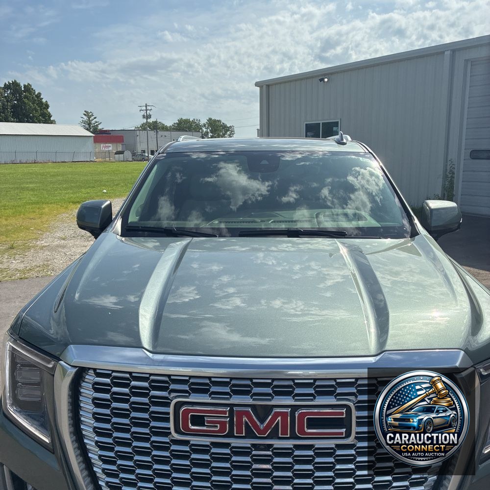 2023 GMC Yukon Denali