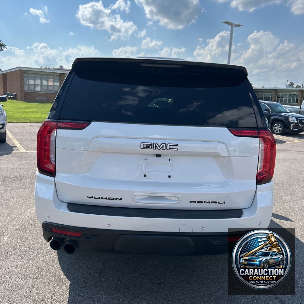 2022 GMC Yukon Denali