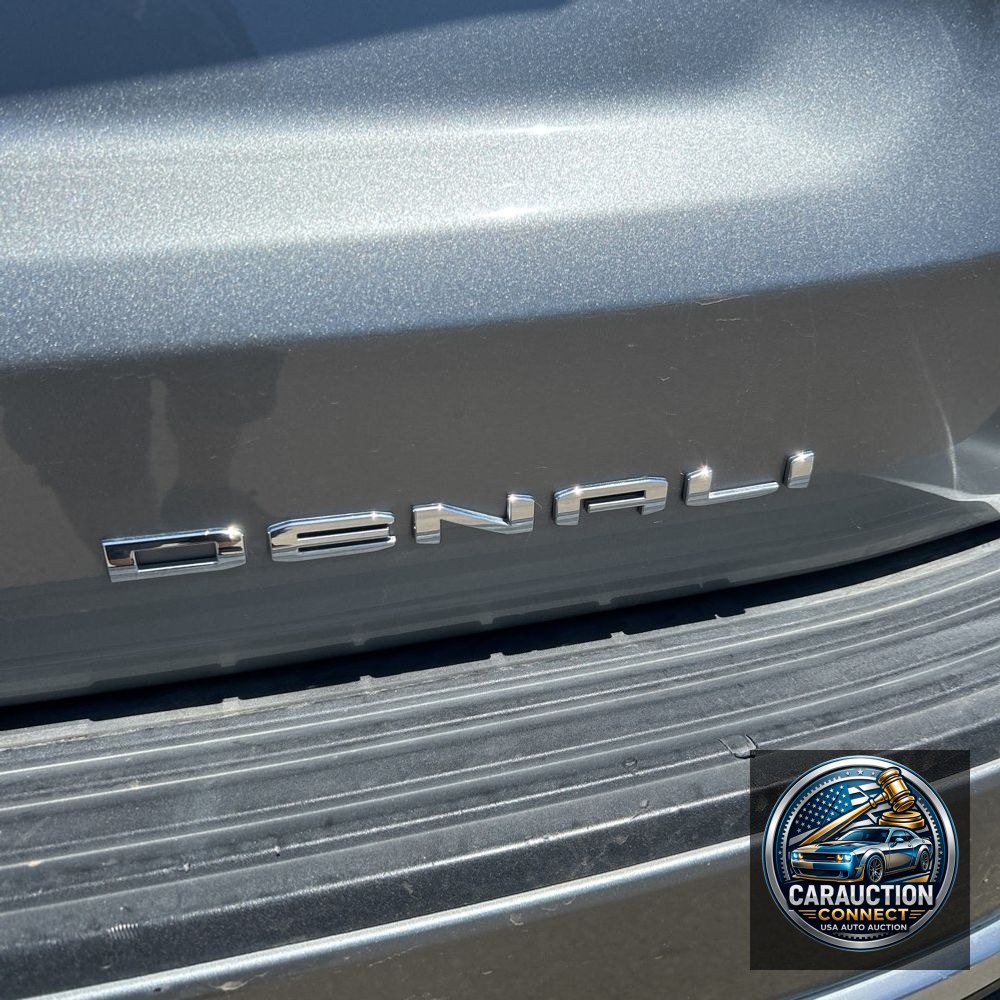 2023 GMC Yukon Denali