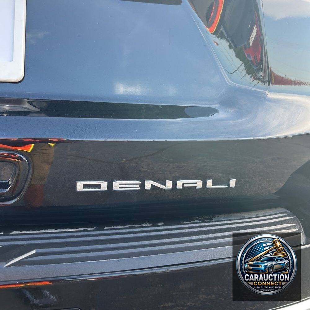 2022 GMC Yukon Denali