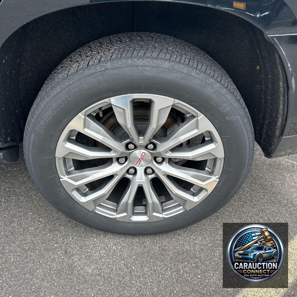 2022 GMC Yukon Denali