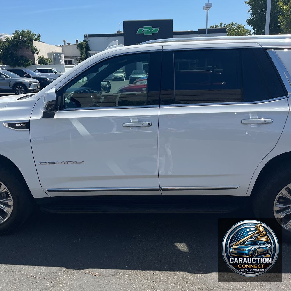 2023 GMC Yukon Denali
