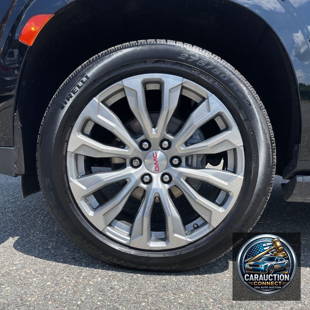 2022 GMC Yukon Denali