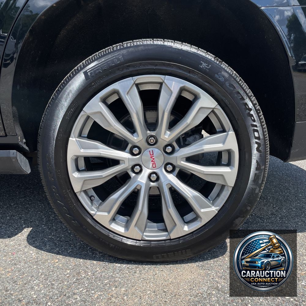 2022 GMC Yukon Denali