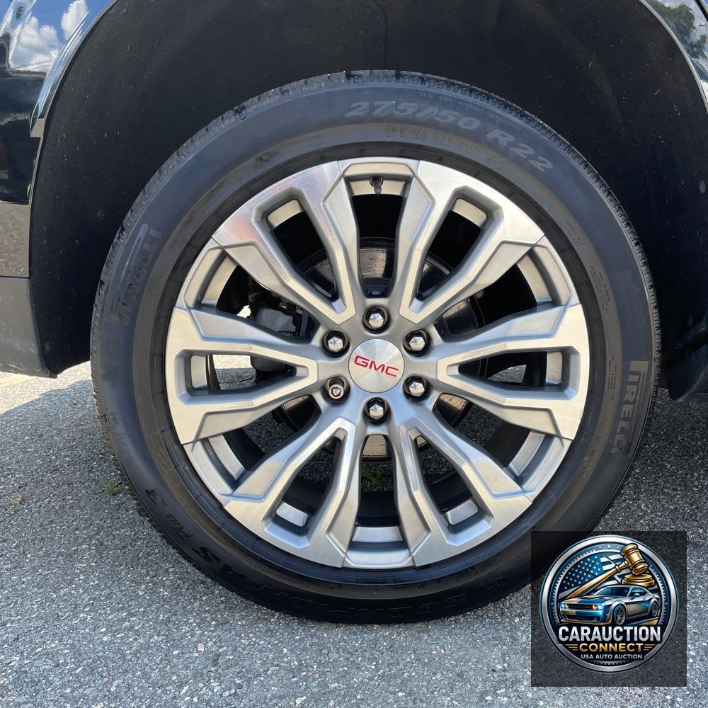 2022 GMC Yukon Denali
