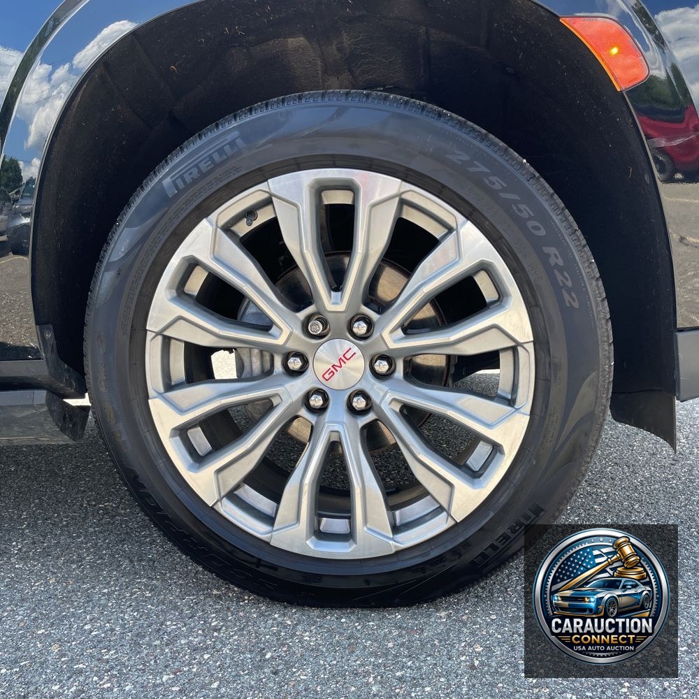 2022 GMC Yukon Denali