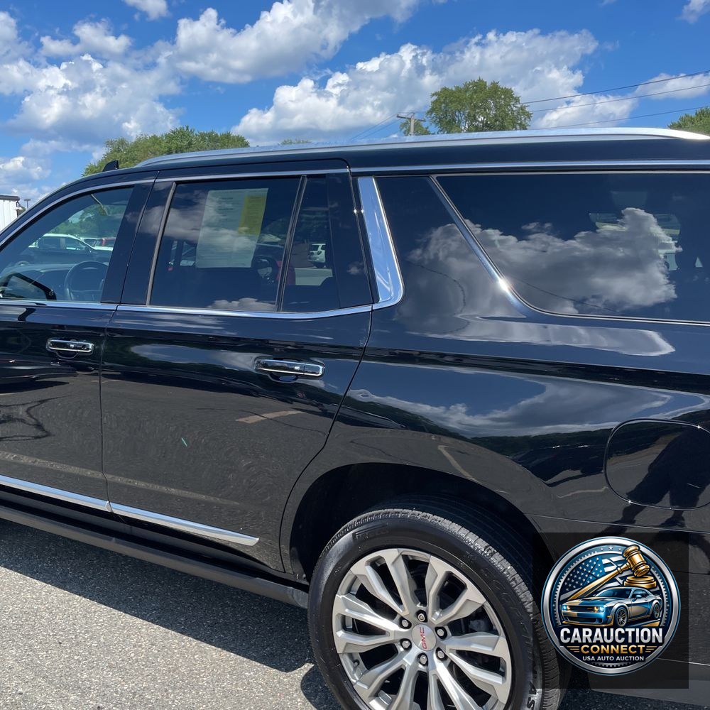 2022 GMC Yukon Denali