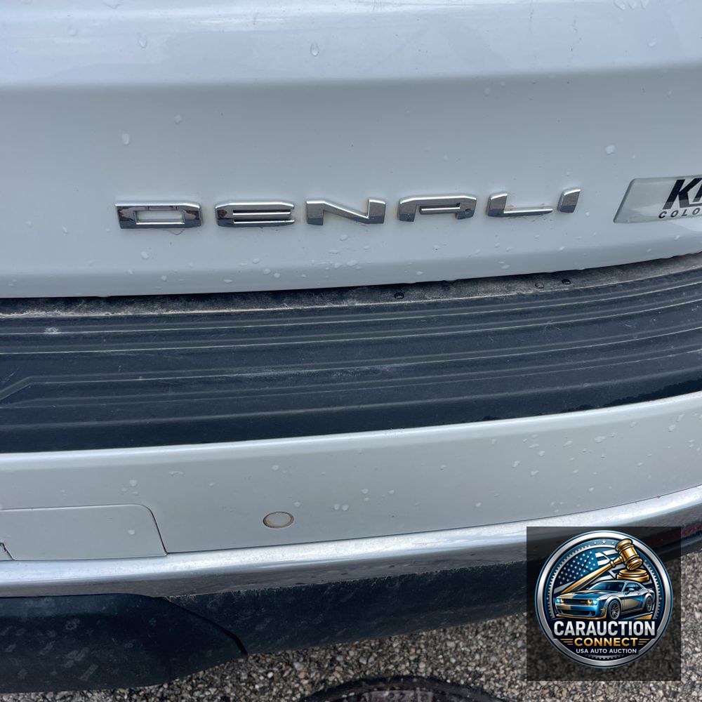 2023 GMC Yukon Denali