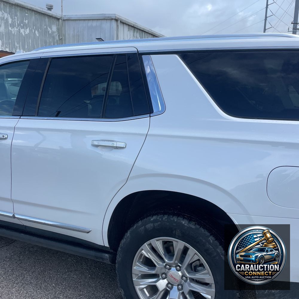 2023 GMC Yukon Denali