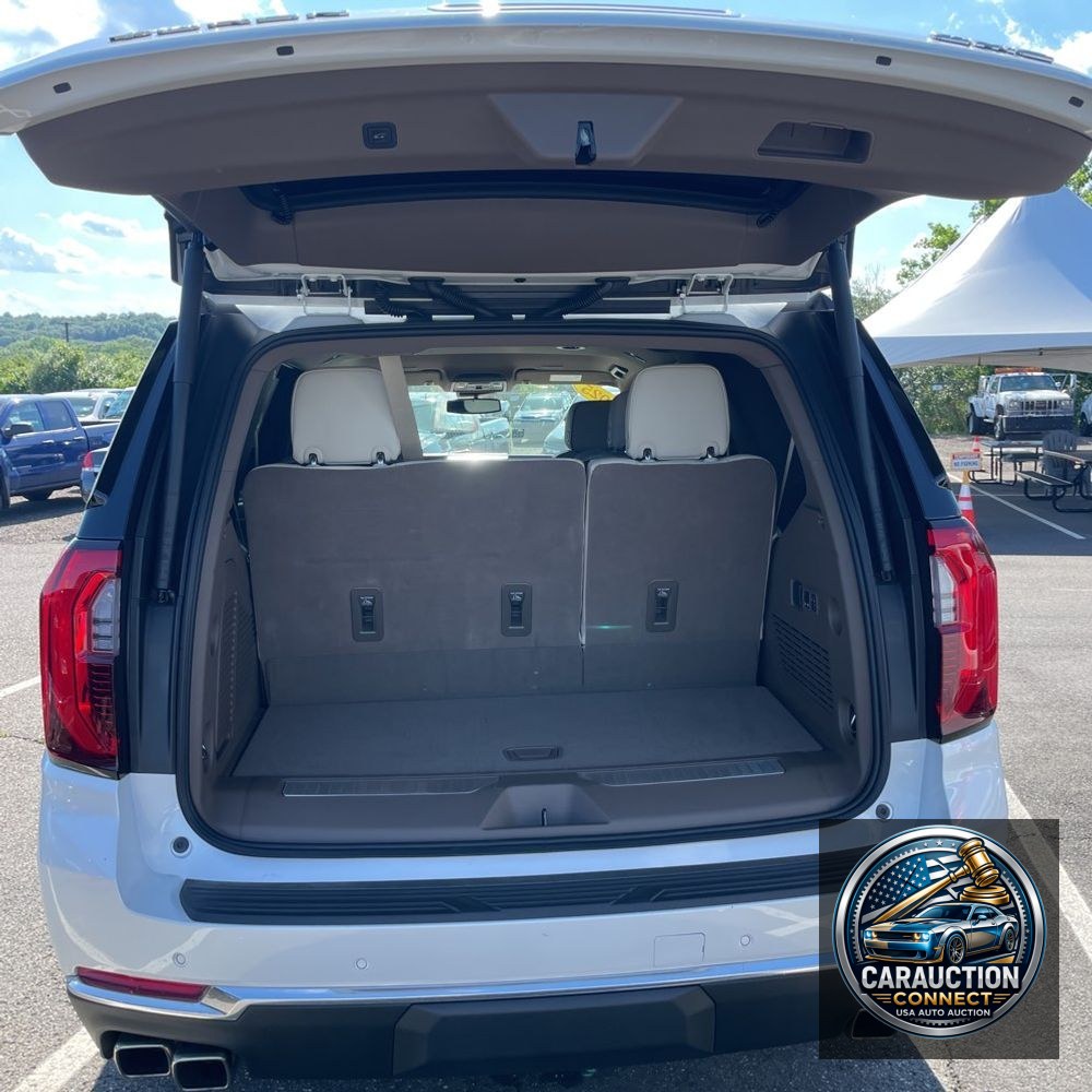 2025 GMC Yukon Denali