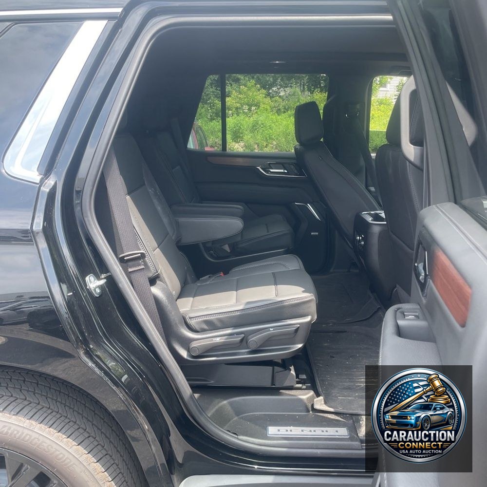 2025 GMC Yukon Denali