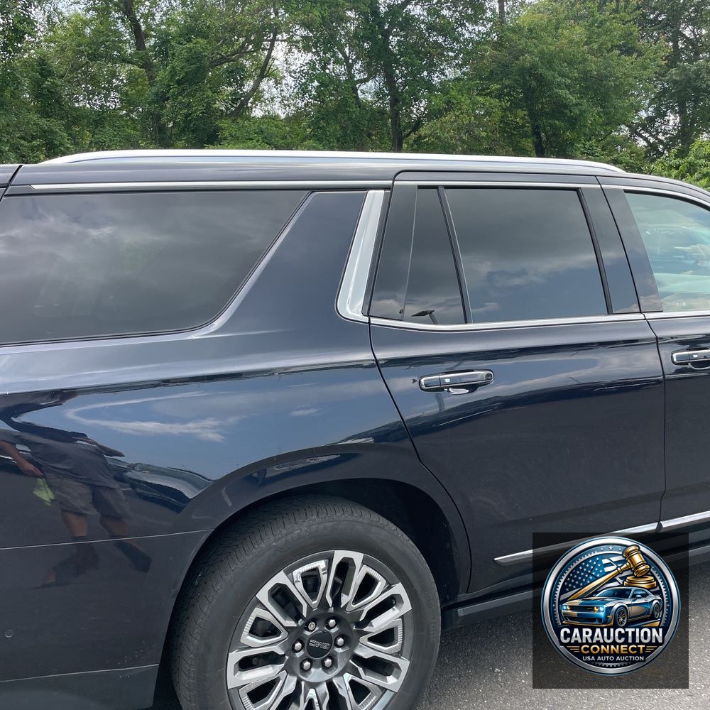 2023 GMC Yukon Denali Ultimate