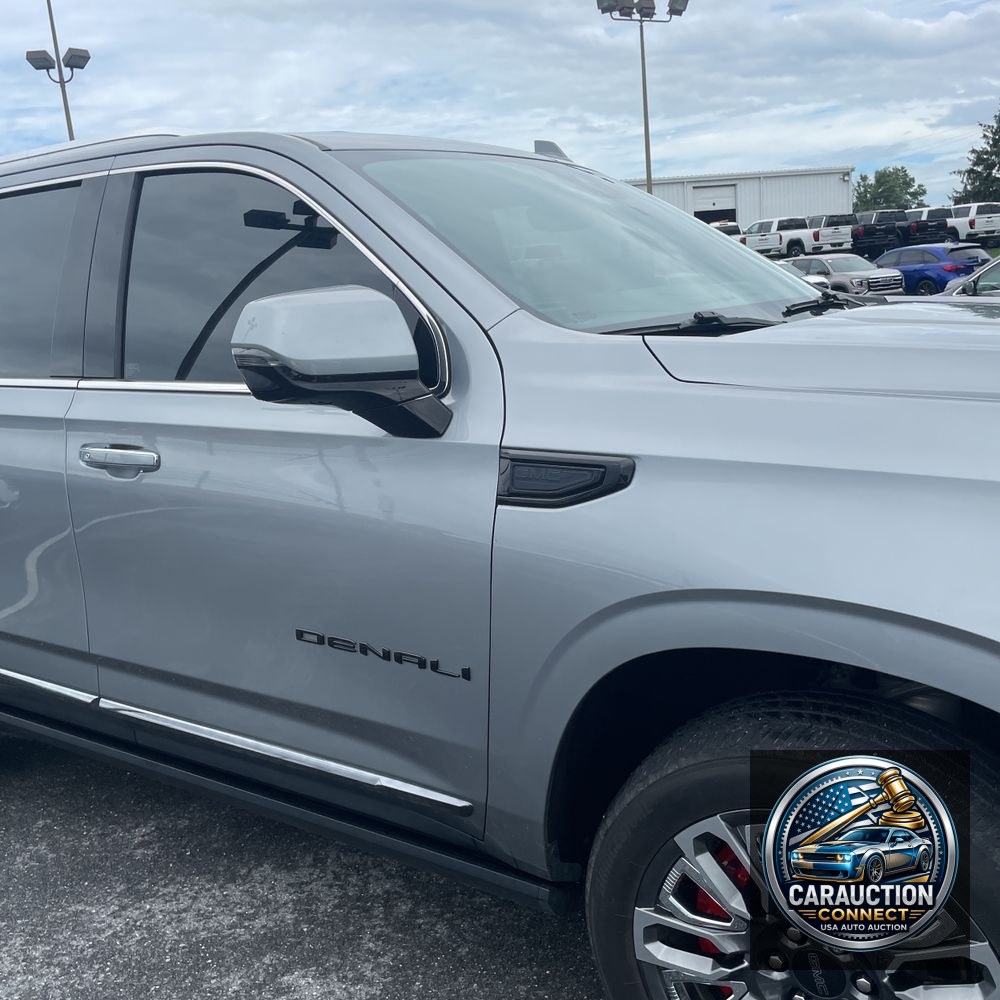 2023 GMC Yukon Denali Ultimate