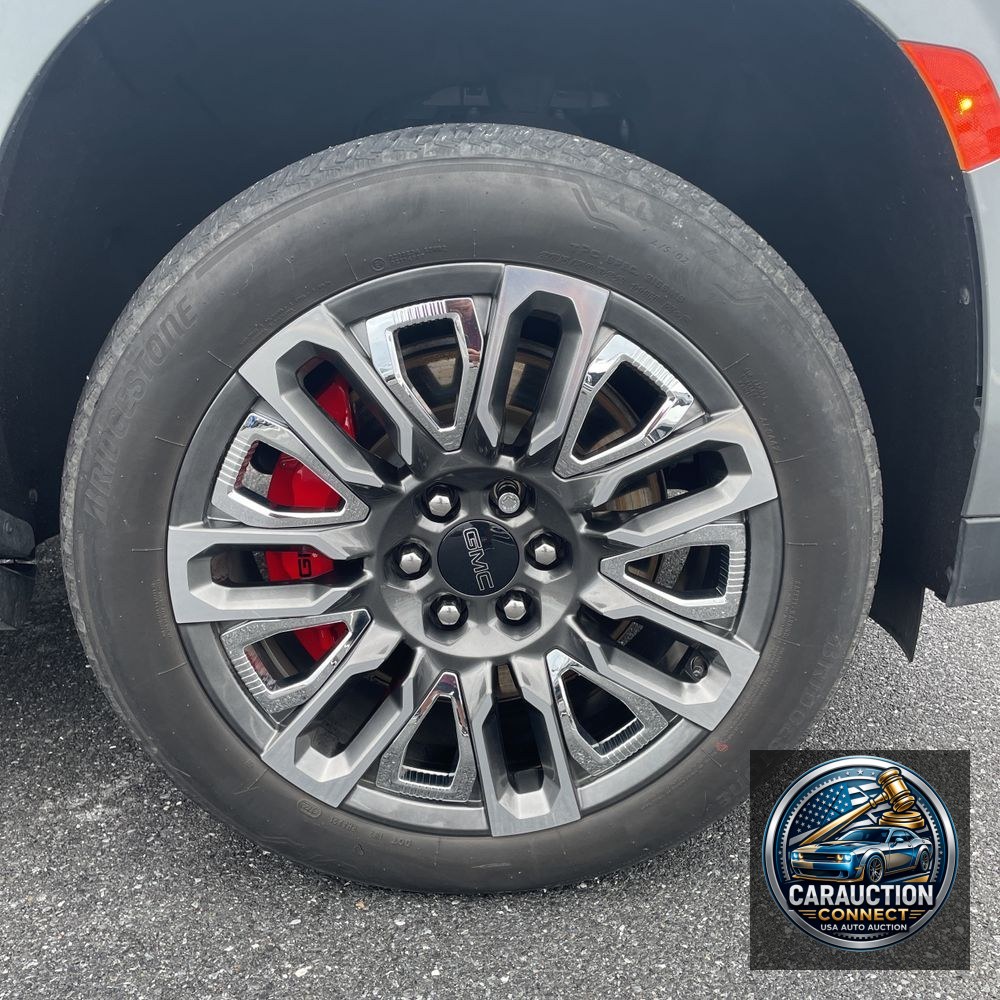 2023 GMC Yukon Denali Ultimate