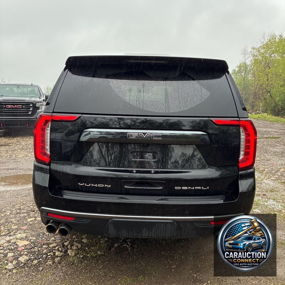 2023 GMC Yukon Denali Ultimate