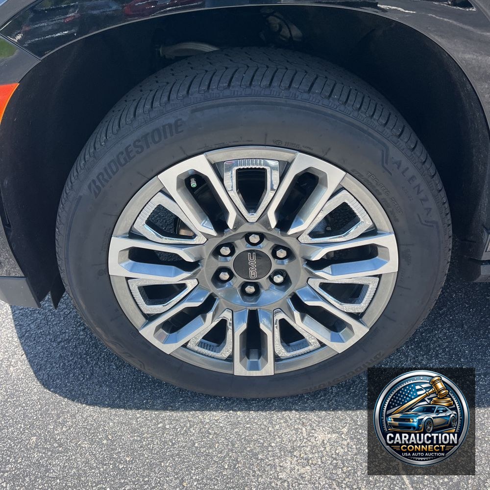 2024 GMC Yukon Denali Ultimate
