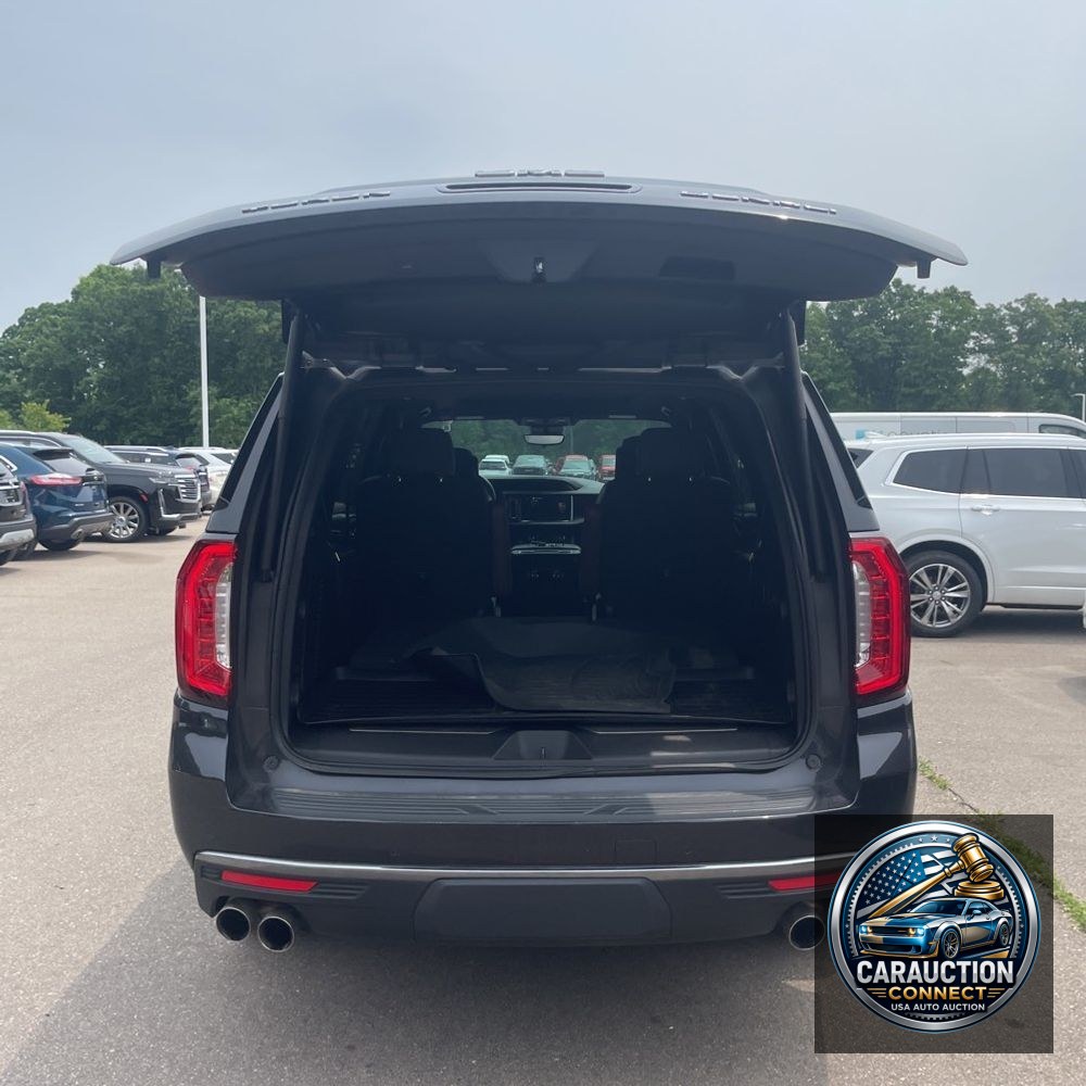 2023 GMC Yukon Denali Ultimate