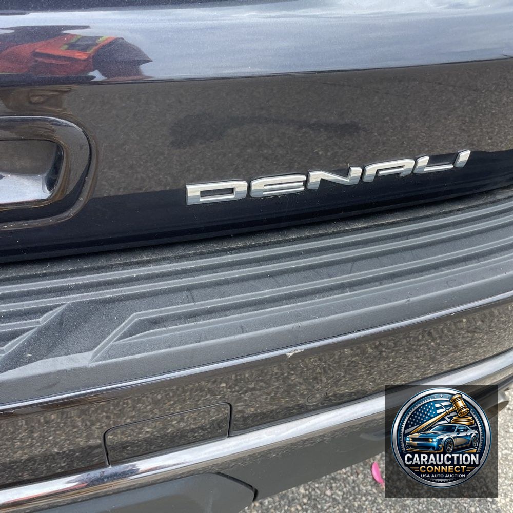 2023 GMC Yukon Denali Ultimate