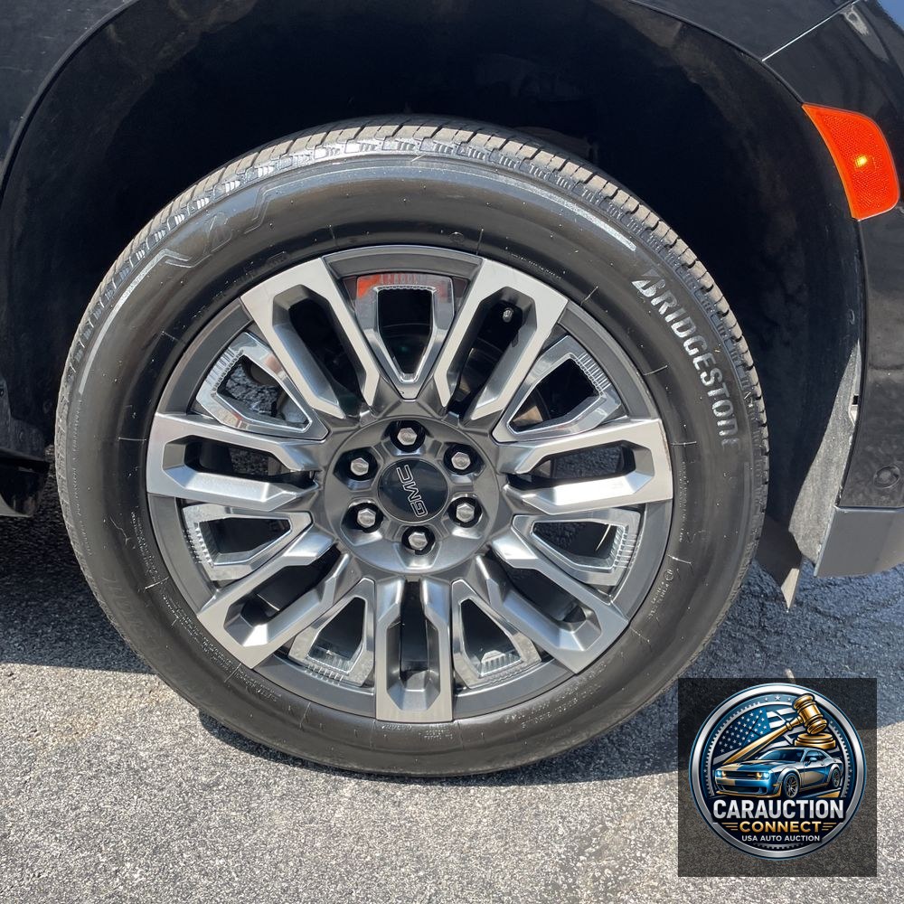 2024 GMC Yukon Denali Ultimate