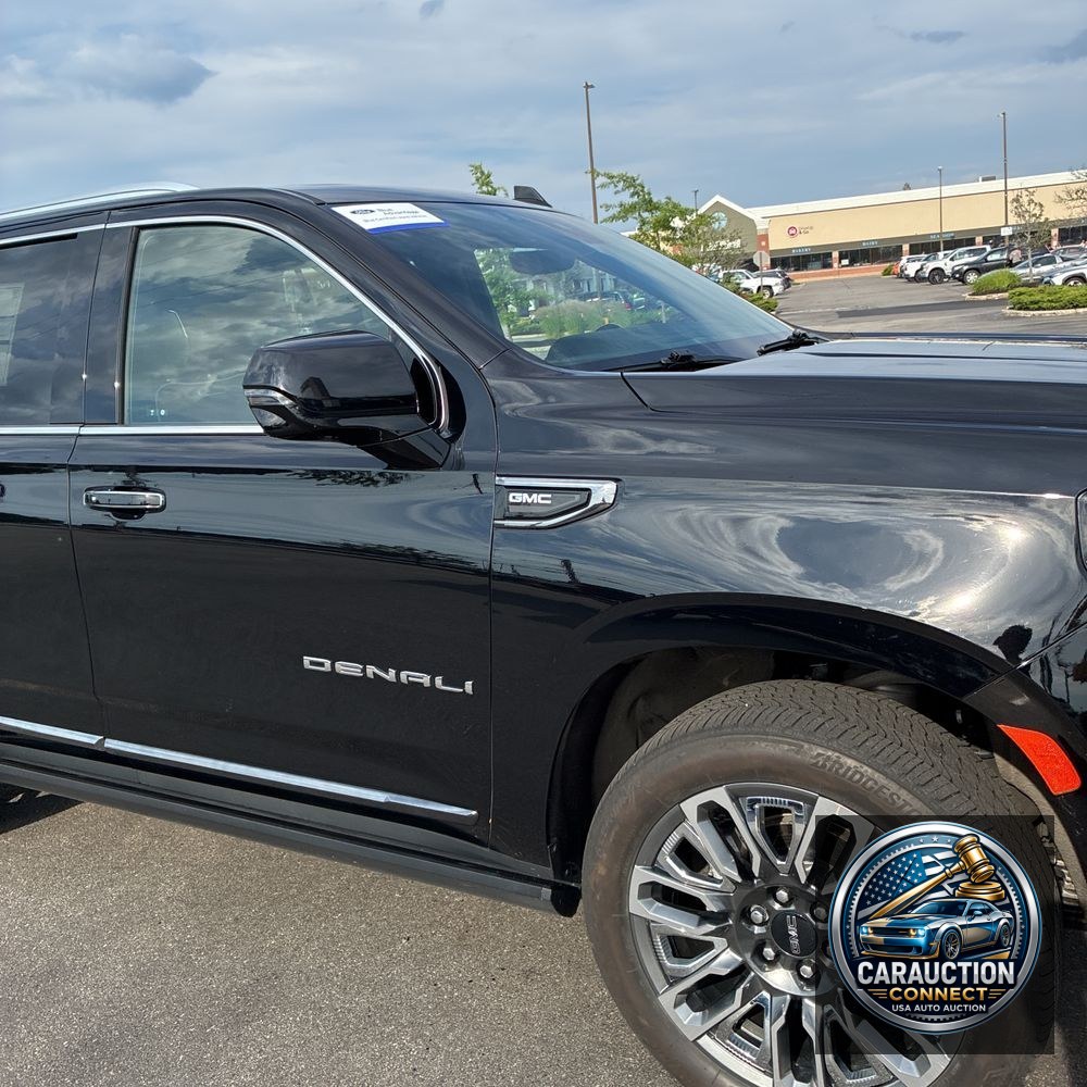 2023 GMC Yukon Denali Ultimate