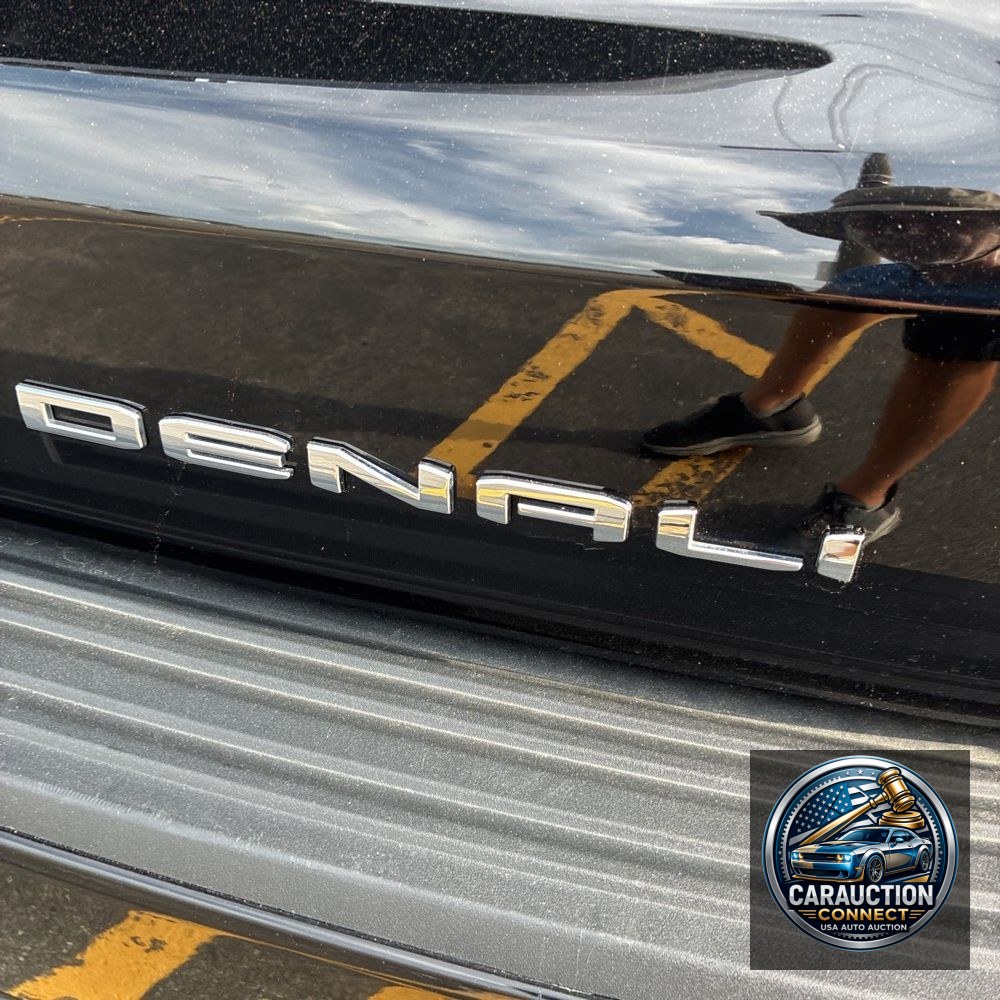 2023 GMC Yukon Denali Ultimate
