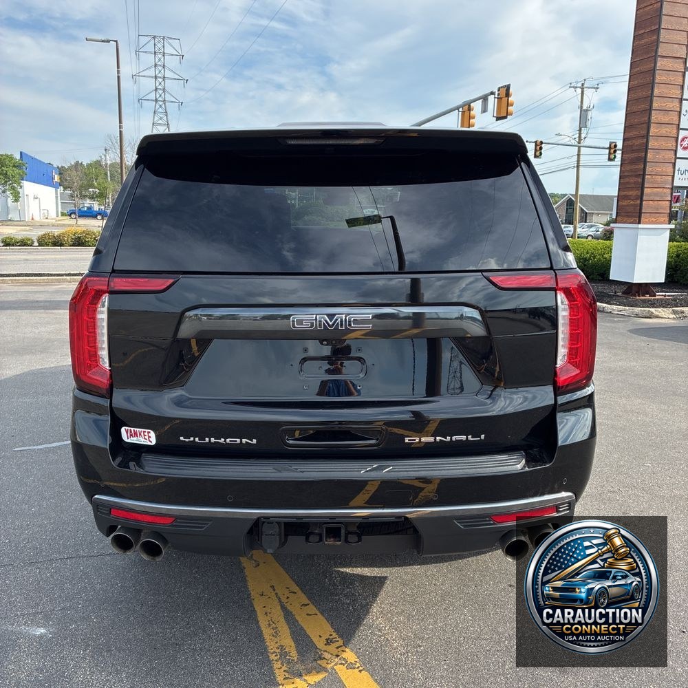 2023 GMC Yukon Denali Ultimate