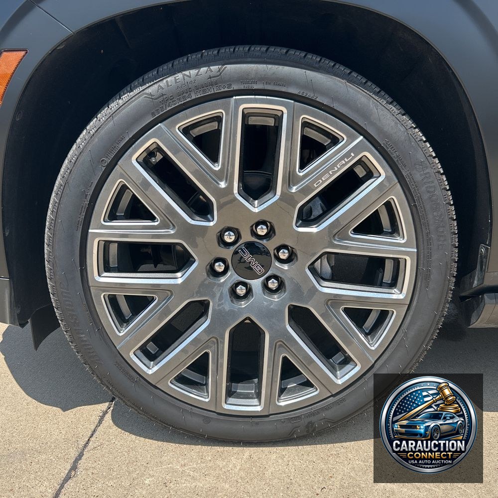 2025 GMC Yukon Denali Ultimate