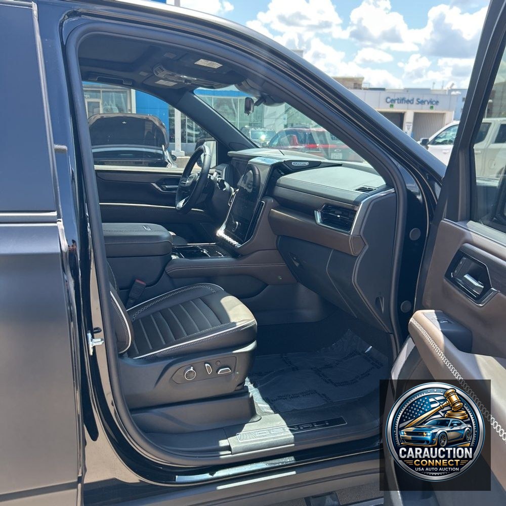 2025 GMC Yukon Denali Ultimate