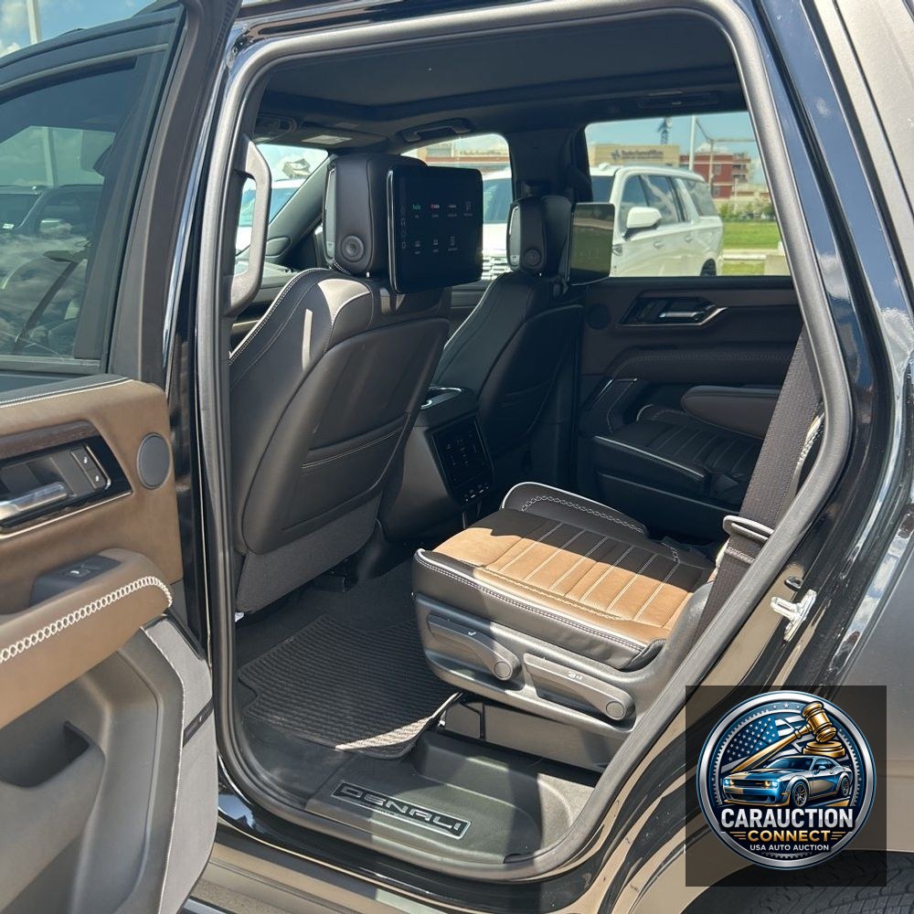 2025 GMC Yukon Denali Ultimate
