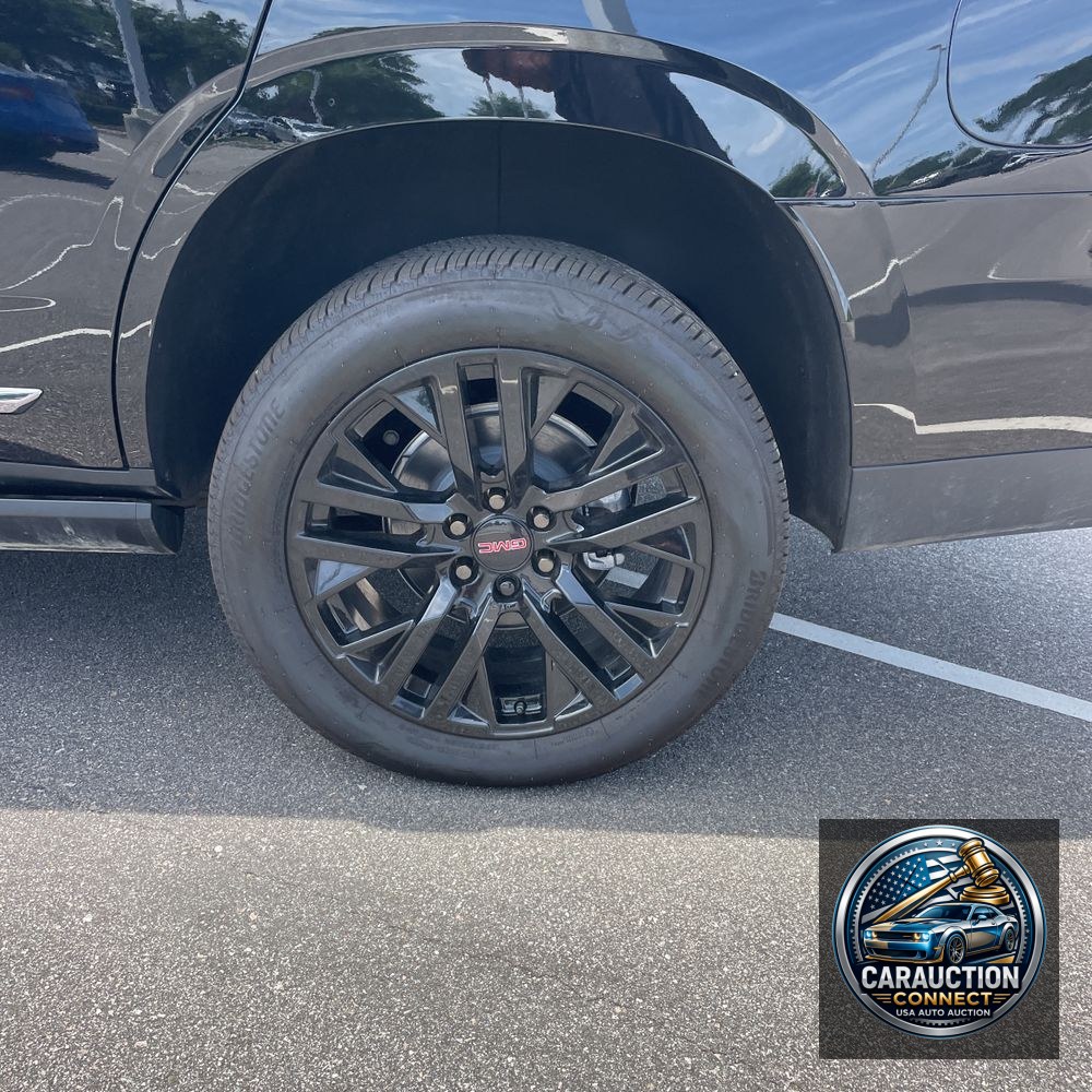 2025 GMC Yukon Denali Ultimate