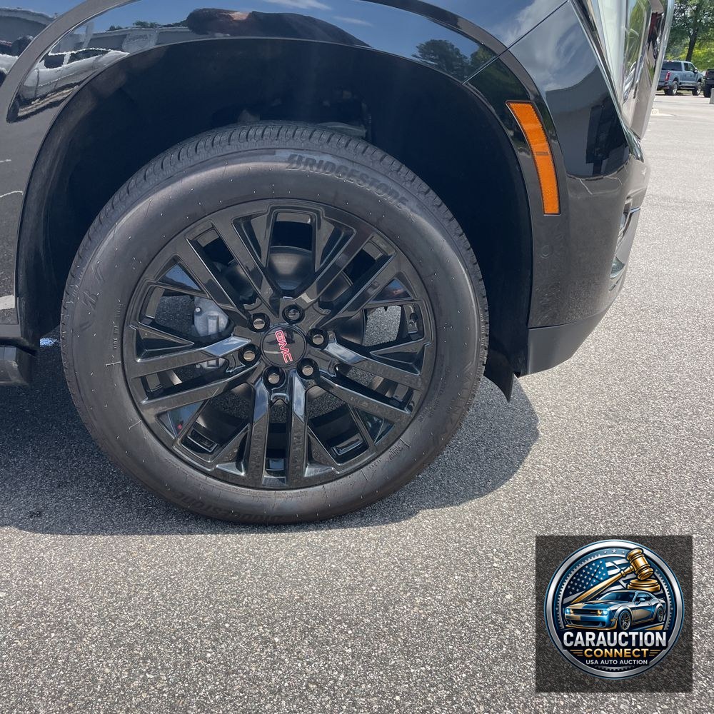 2025 GMC Yukon Denali Ultimate
