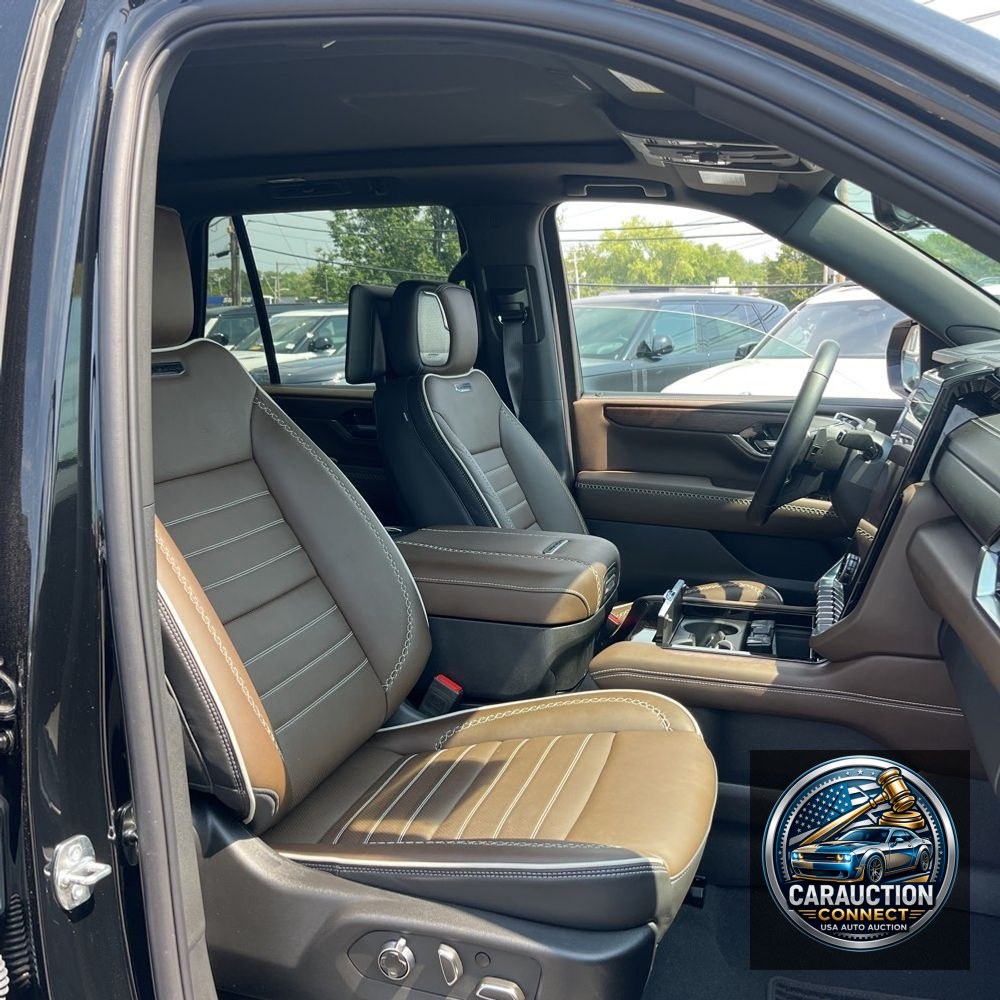 2025 GMC Yukon Denali Ultimate