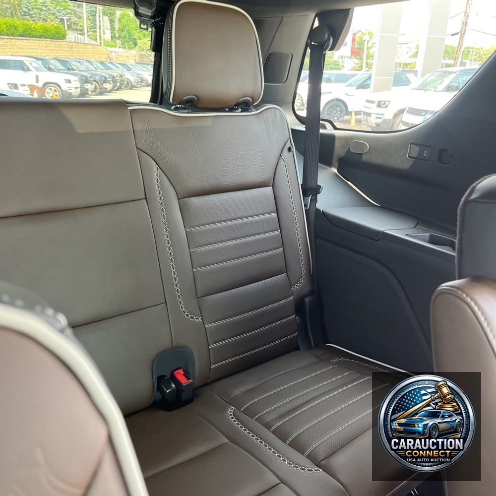 2025 GMC Yukon Denali Ultimate