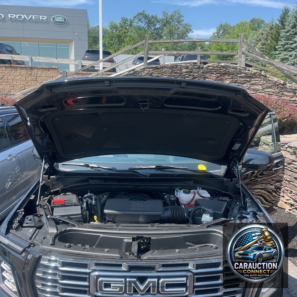 2025 GMC Yukon Denali Ultimate