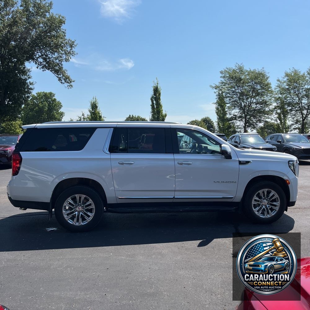 2023 GMC Yukon XL SLT