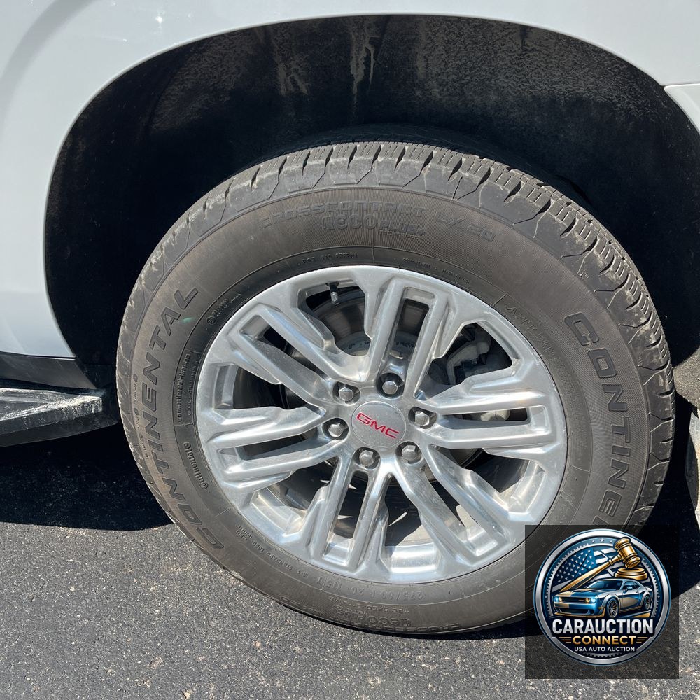 2023 GMC Yukon XL SLT