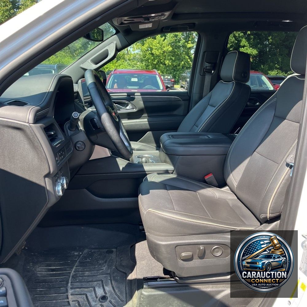 2023 GMC Yukon XL SLT