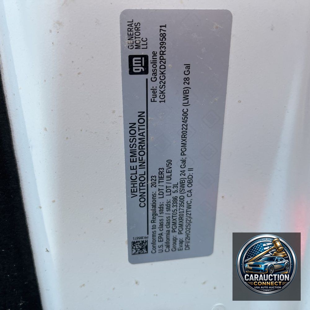 2023 GMC Yukon XL SLT