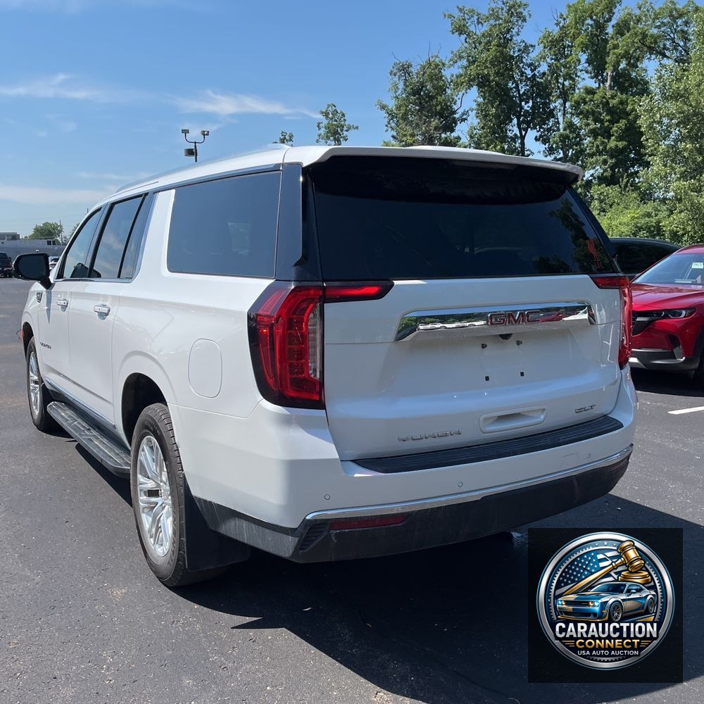2023 GMC Yukon XL SLT