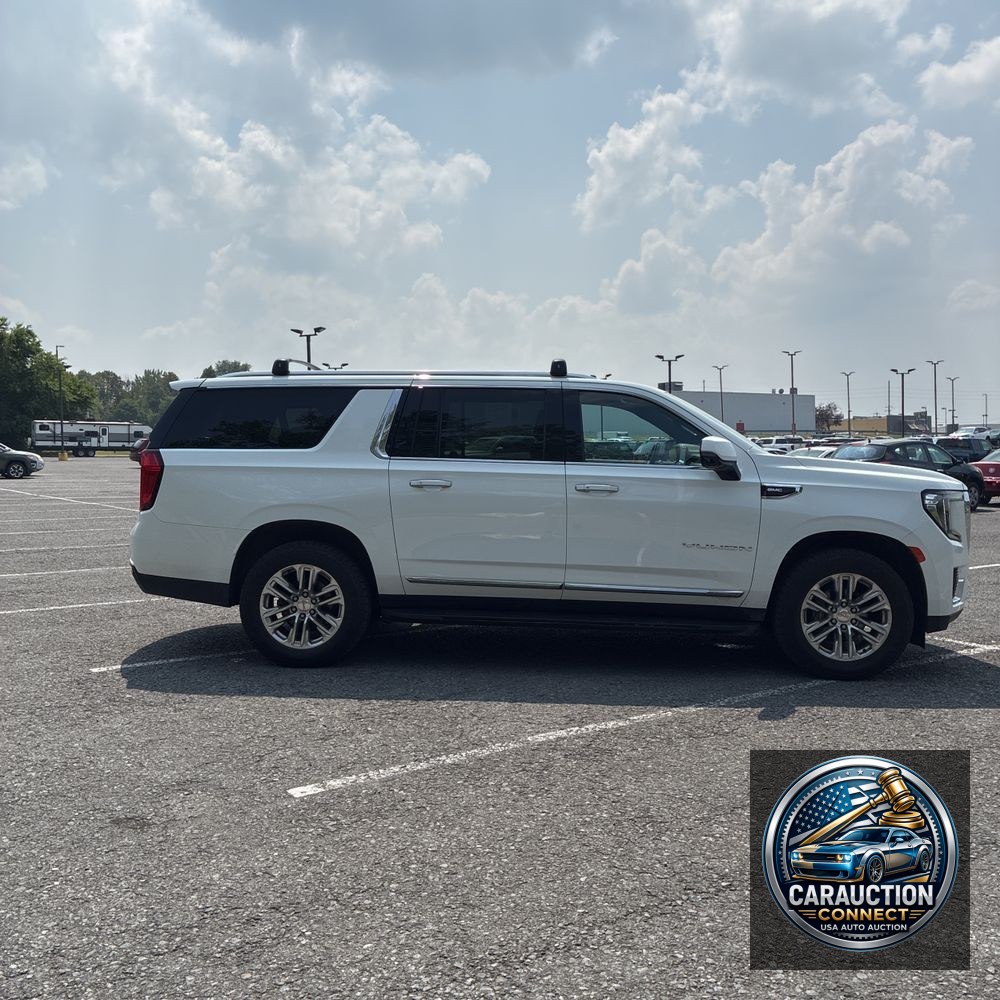 2022 GMC Yukon XL SLT