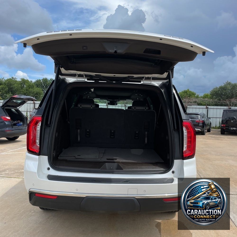 2023 GMC Yukon XL SLT
