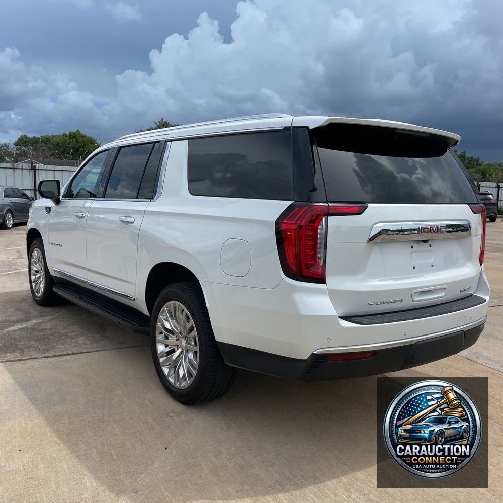 2023 GMC Yukon XL SLT