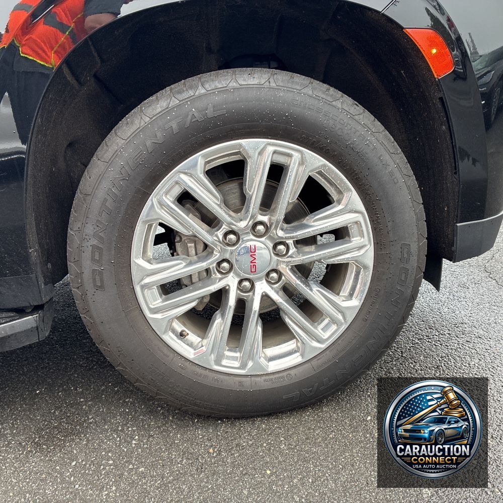 2023 GMC Yukon XL SLT