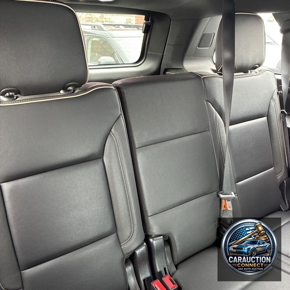 2023 GMC Yukon XL SLT